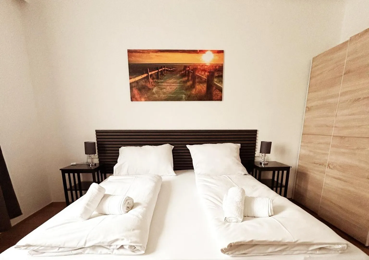 2 Rooms Apartment Near Schoenbrunn Palace Vienna