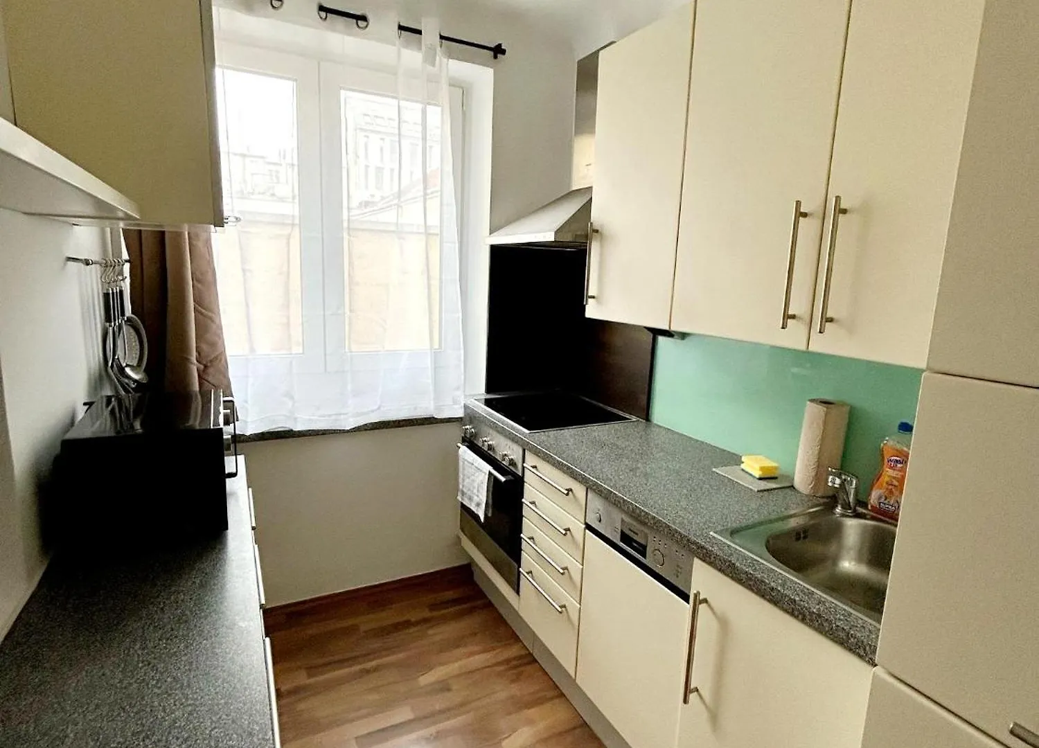 2 Rooms Apartment Near Schoenbrunn Palace Vídeň