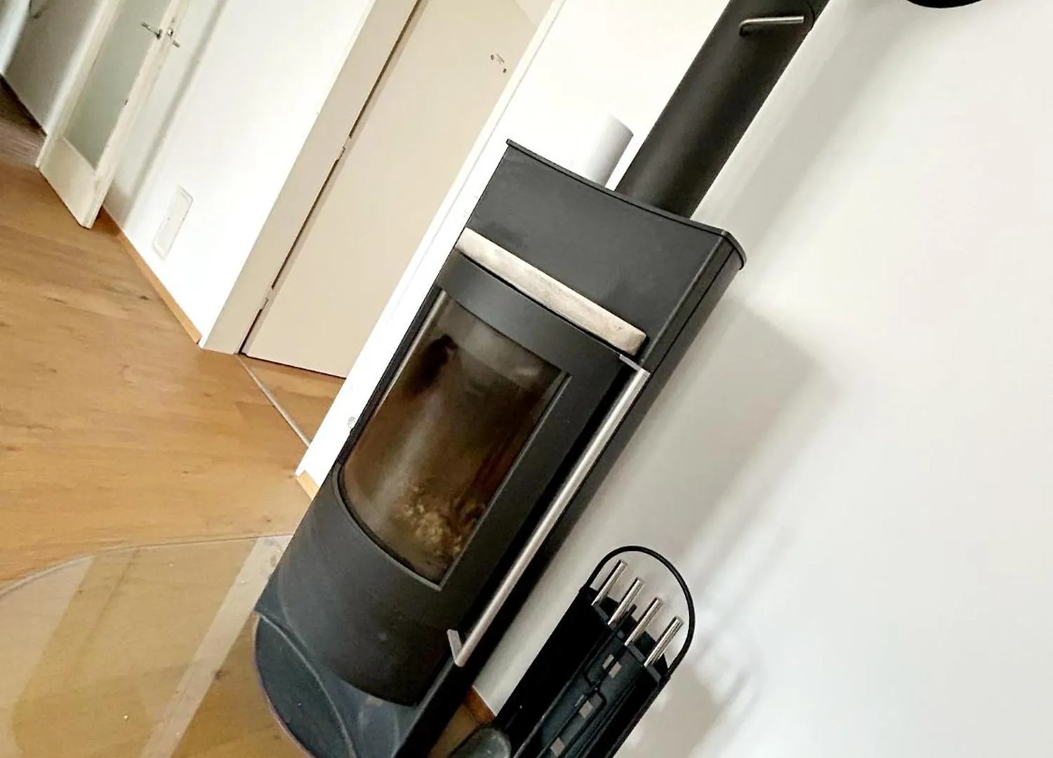 2 Rooms Apartment Near Schoenbrunn Palace Vienna Austria